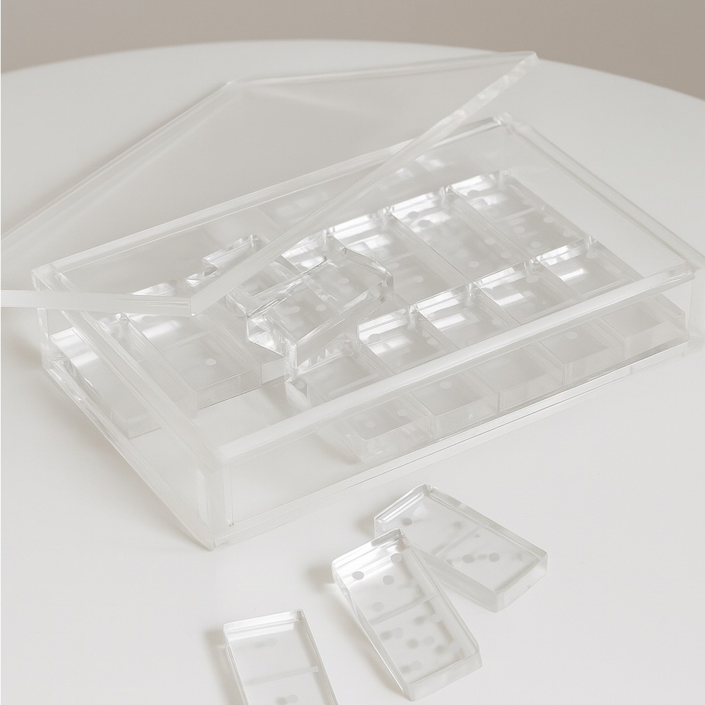 URBAN OUTFITTERS Modern Acrylic Clear Domino Set Vintage